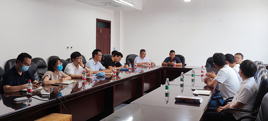 杰爾古格公司一行赴河南工業(yè)大學(xué)開展產(chǎn)學(xué)研合作前期調(diào)研